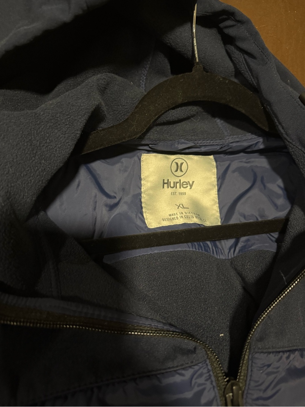 Hurley Men's Two-Tone Navy Quilted Hybrid Jacket - Picture 3 of 3